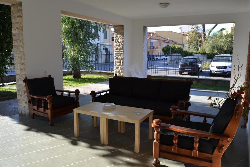 تختخواب و صبحانه My Way