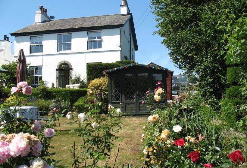 住宿加早餐  The Hill