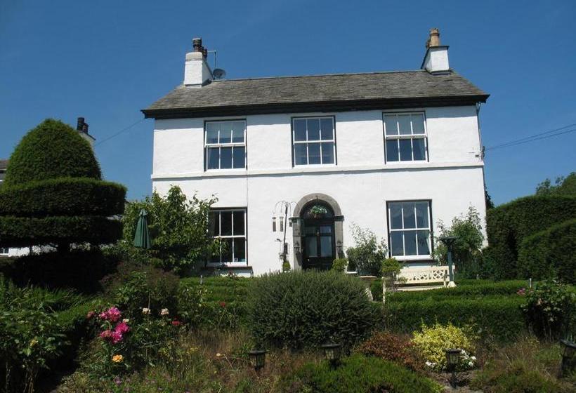 住宿加早餐  The Hill