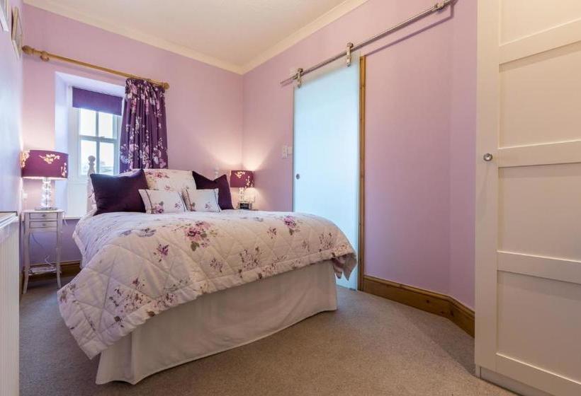 住宿加早餐  The Hill