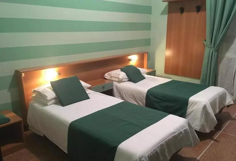 ホテル Albergo Glory