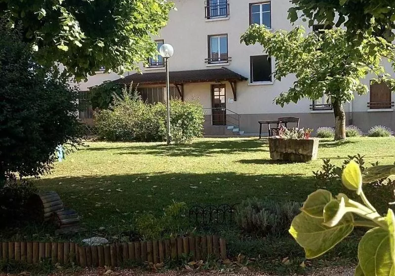 ホテル Cit Hôtel La Résidence