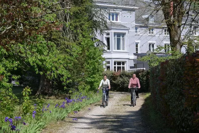 ホテル Cit Hôtel La Résidence