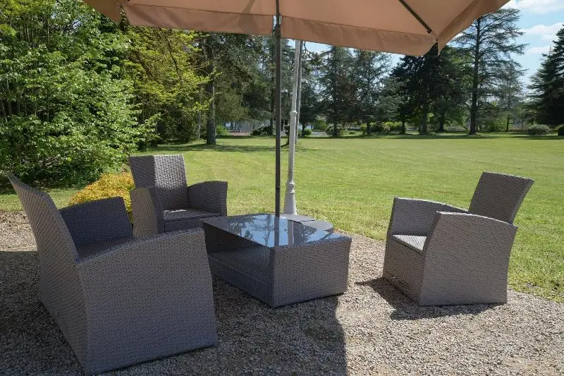 ホテル Cit Hôtel La Résidence