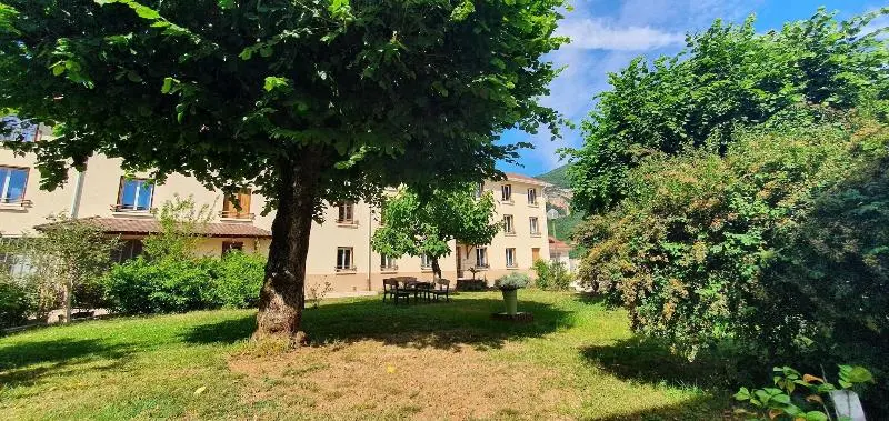 ホテル Cit Hôtel La Résidence