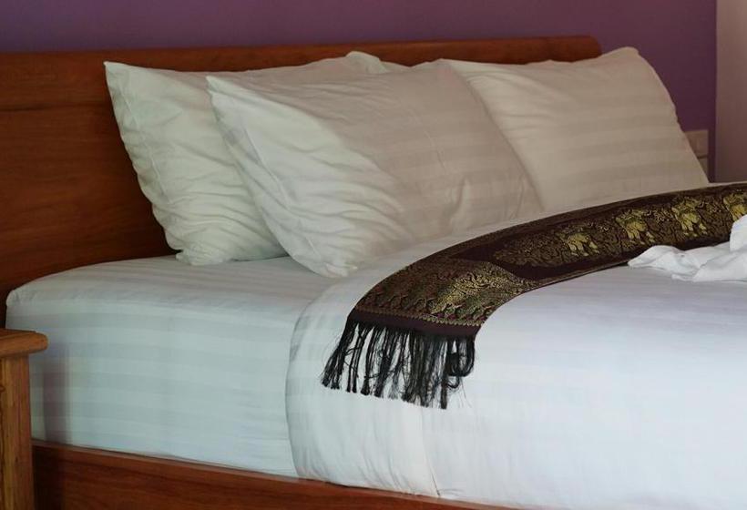 בית מלון כפרי Comepang