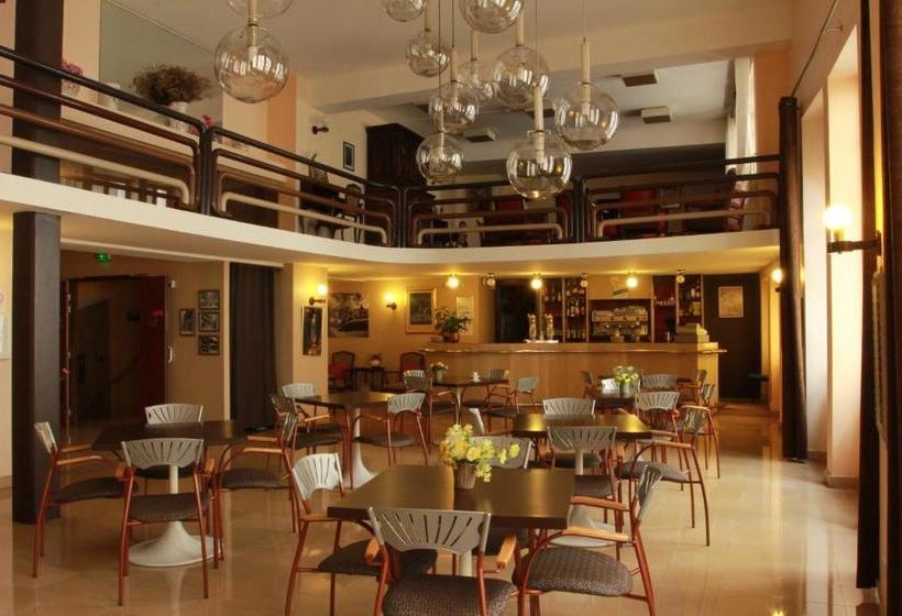 酒店 Hôtel Saint Sébastien