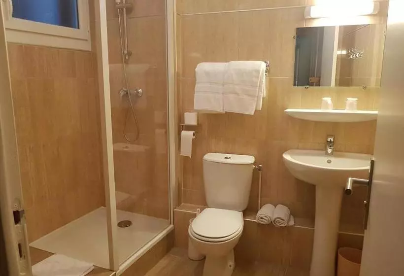 هتل Hôtel Saint Sébastien