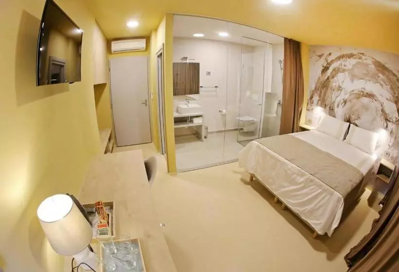 هتل Kai Boutique Studio & Rooms