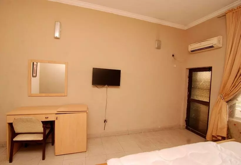هتل Kebbi