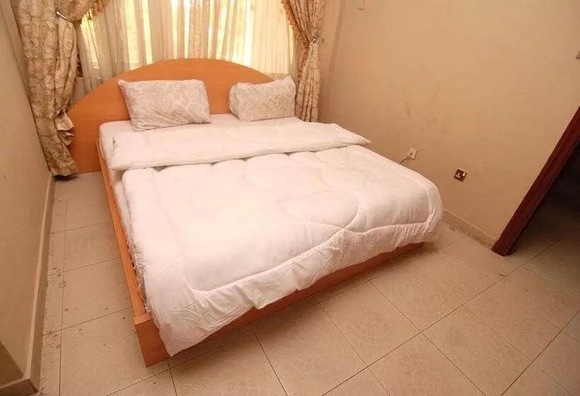 هتل Kebbi