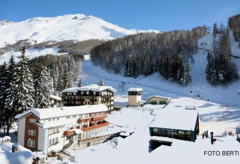 Hotelli La Meridiana