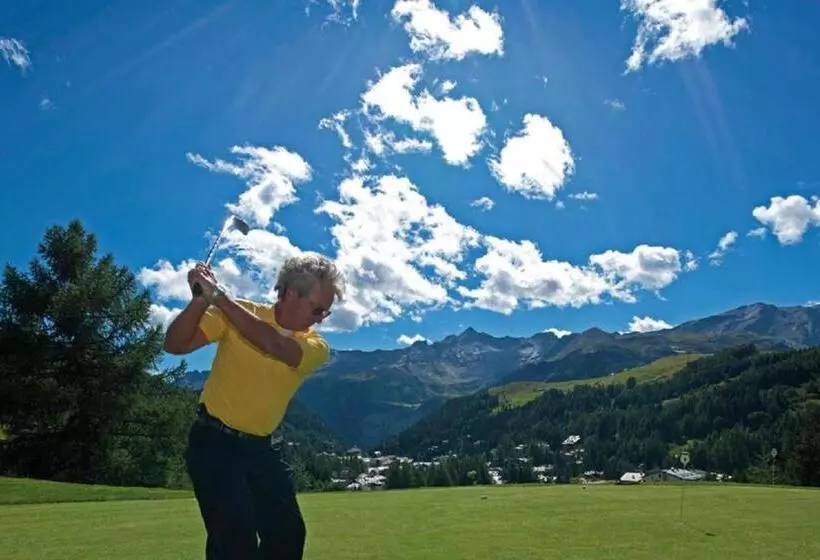 Hotelli La Meridiana