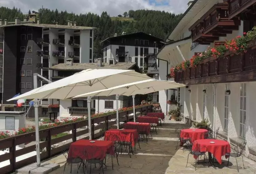 Hotelli La Meridiana