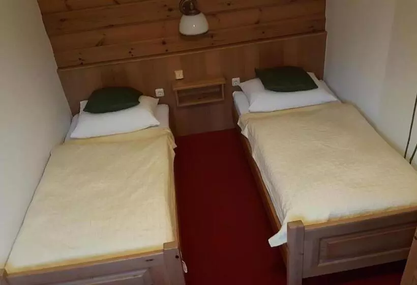 Hotelli Landgasthof Steinmühl Hofbauer Frühstückspension Und Campingplatz