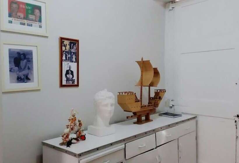 هتل Náutico De Paita