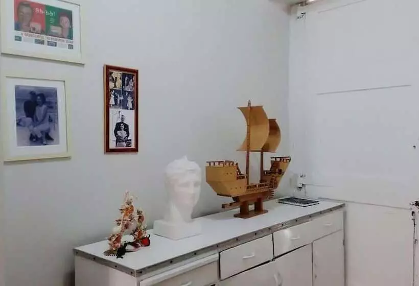 هتل Náutico De Paita