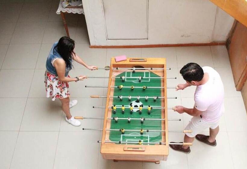 هتل Náutico De Paita