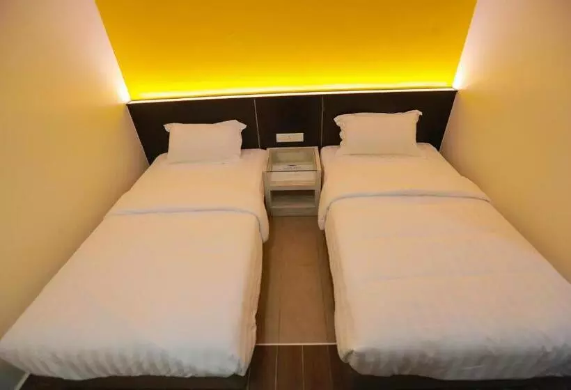Hotelli Pantai Regal
