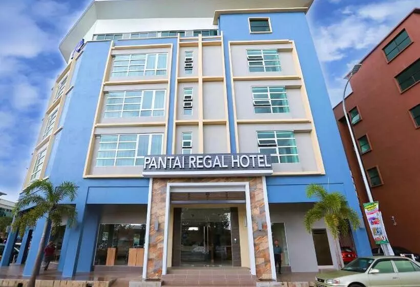 Hotelli Pantai Regal