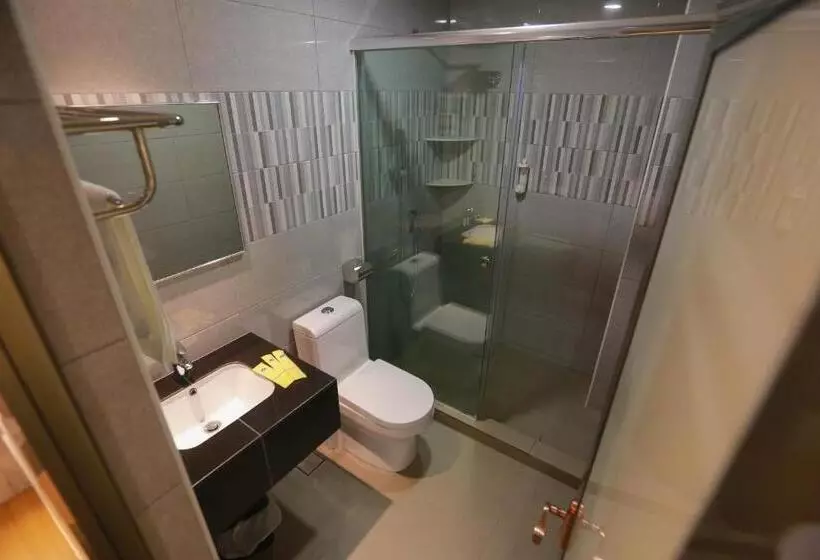 Hotelli Pantai Regal