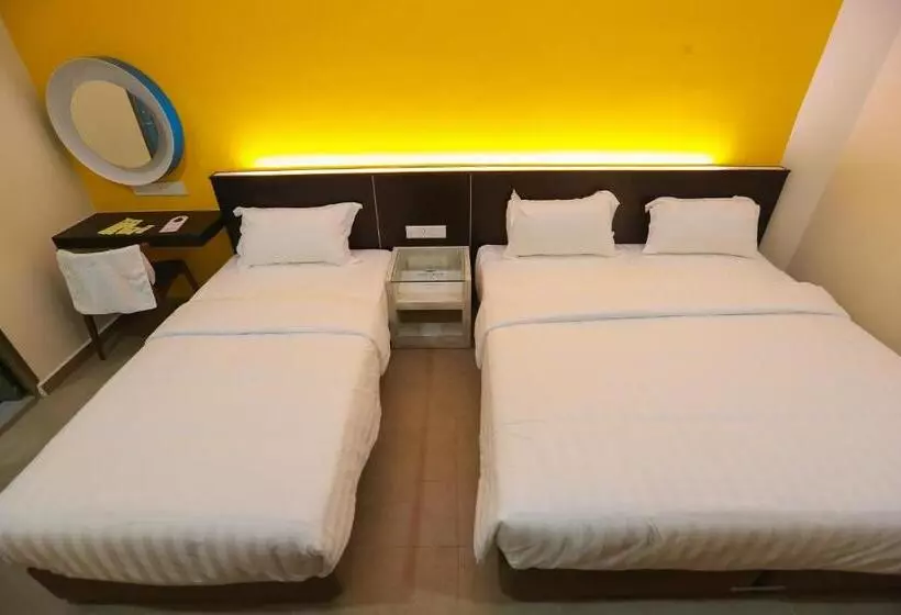 Hotelli Pantai Regal