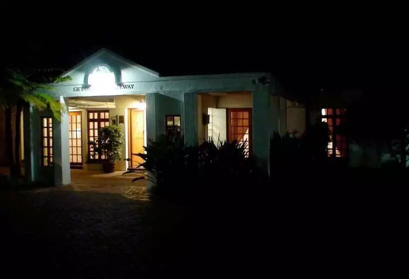ホテル Polokwane Place