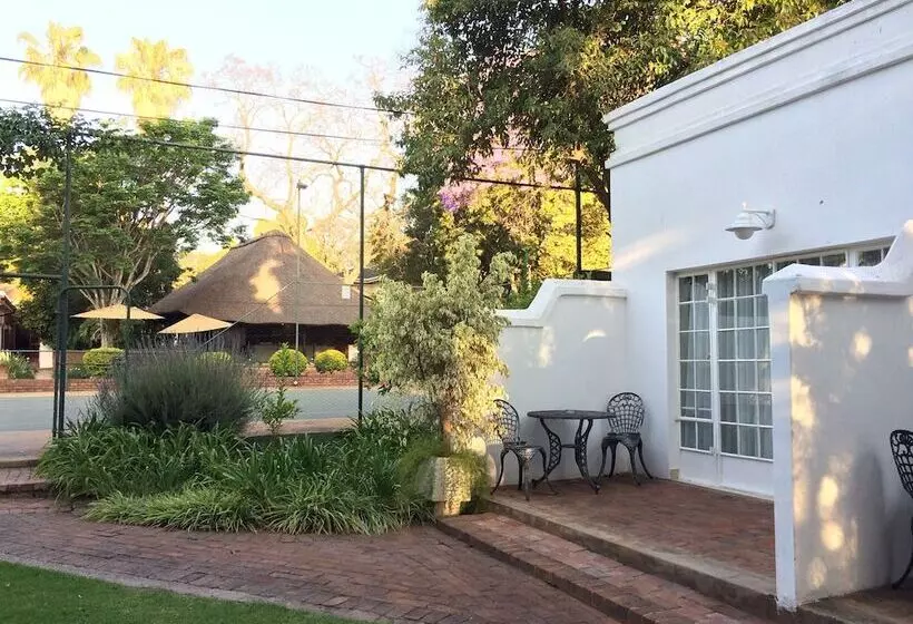 ホテル Polokwane Place