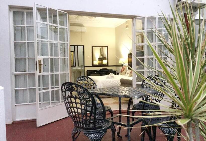 בית מלון כפרי Polokwane Place