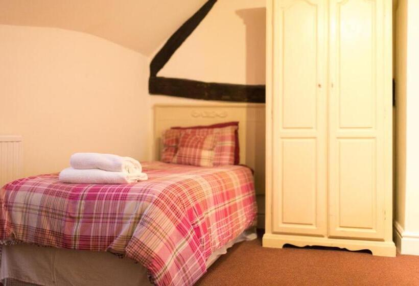 בית מלון כפרי The Bell