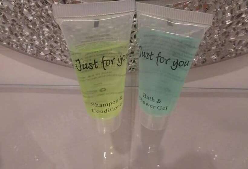 فندق The Heidi Bed & Breakfast