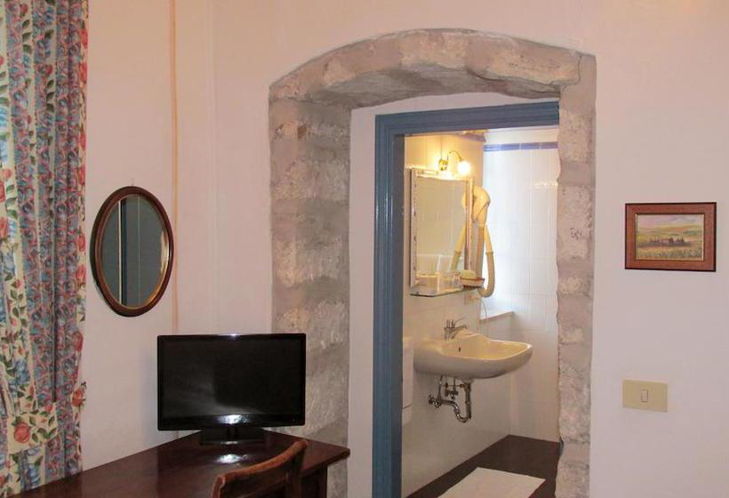 בית מלון כפרי Villa Clodia