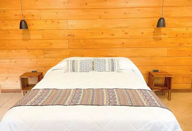 Aamiaismajoitus (B&B) Casa Rayo De Luna