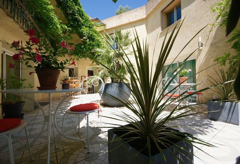 צימר Couette Et Café