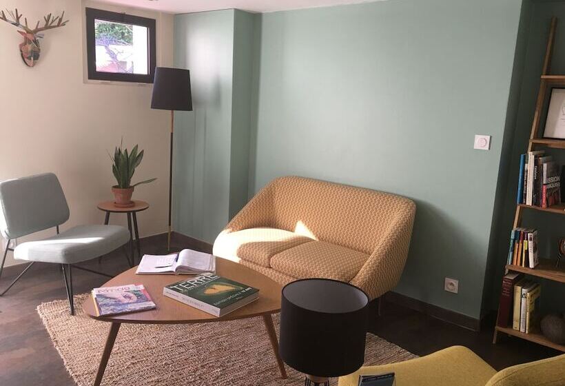 צימר Couette Et Café