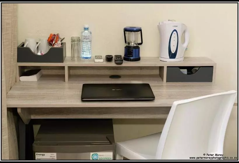 Aamiaismajoitus (B&B) Paarl Mountain Lodge