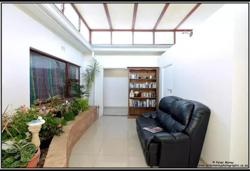 Aamiaismajoitus (B&B) Paarl Mountain Lodge