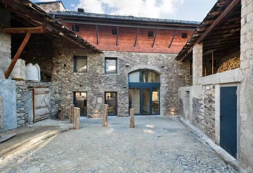 Aamiaismajoitus (B&B) Set Terres   La Villa De Llívia   Adults Only