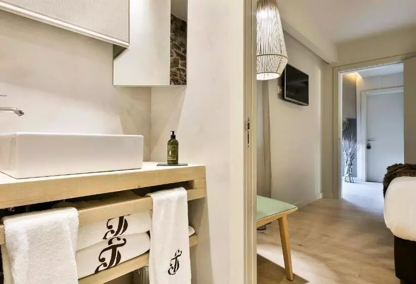 Aamiaismajoitus (B&B) Set Terres   La Villa De Llívia   Adults Only