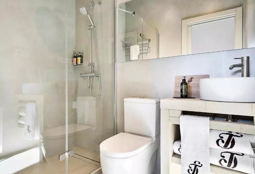 Aamiaismajoitus (B&B) Set Terres   La Villa De Llívia   Adults Only