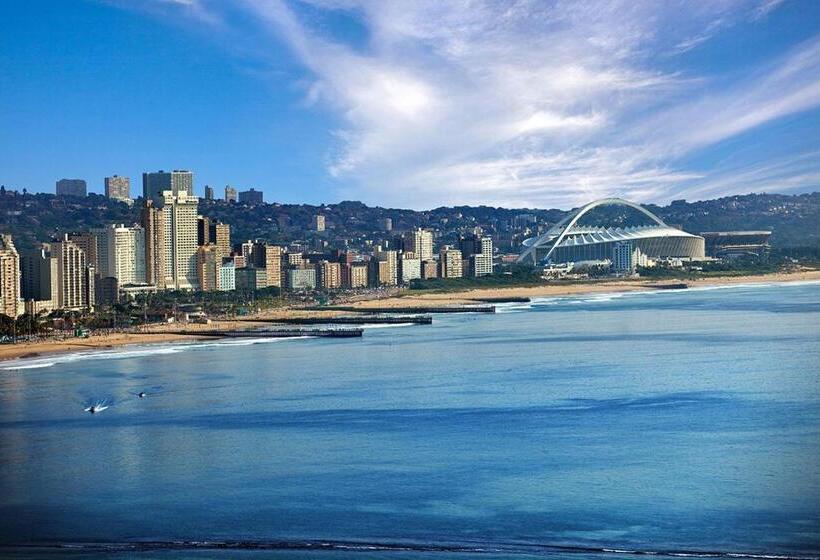 Cybele Lodge Boutique Bed And Breakfast