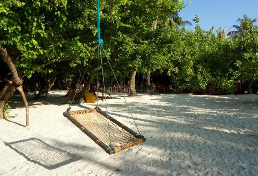 Embudu Village Resort