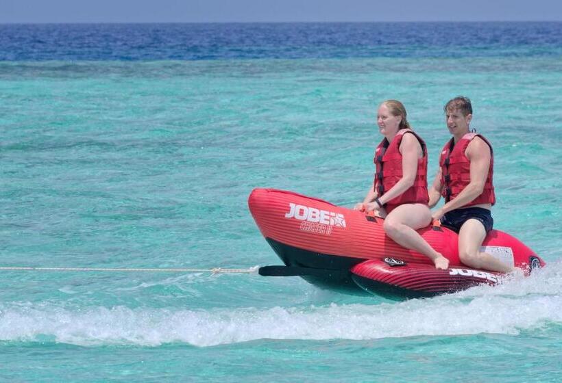 Embudu Village Resort