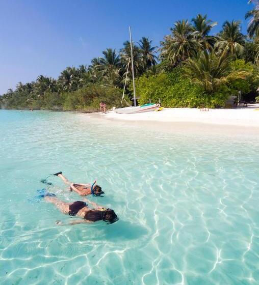 Embudu Village Resort