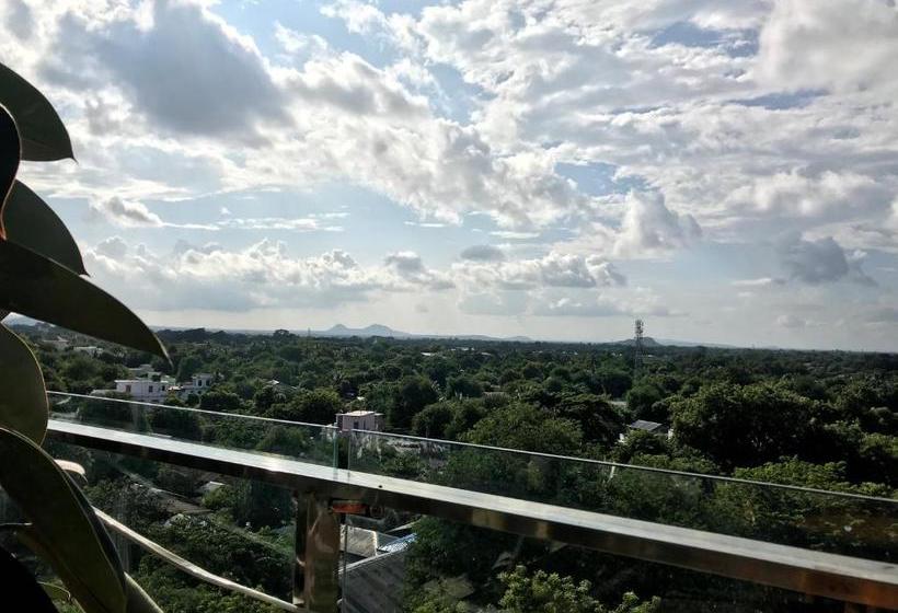 هتل Ba Thaung Monywa