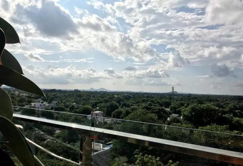 هتل Ba Thaung Monywa