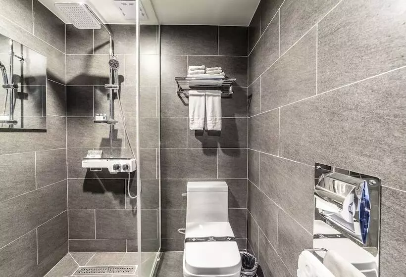 Hotelli Gangneung Tourist