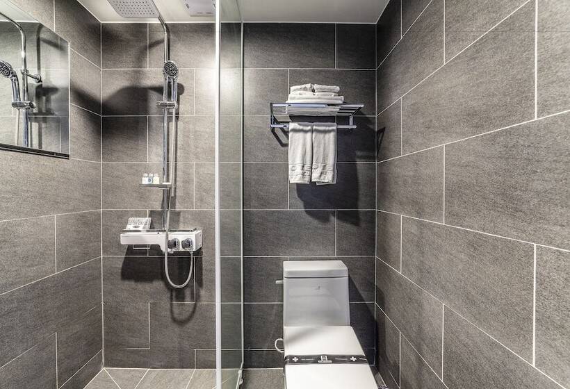 ホテル Gangneung Tourist