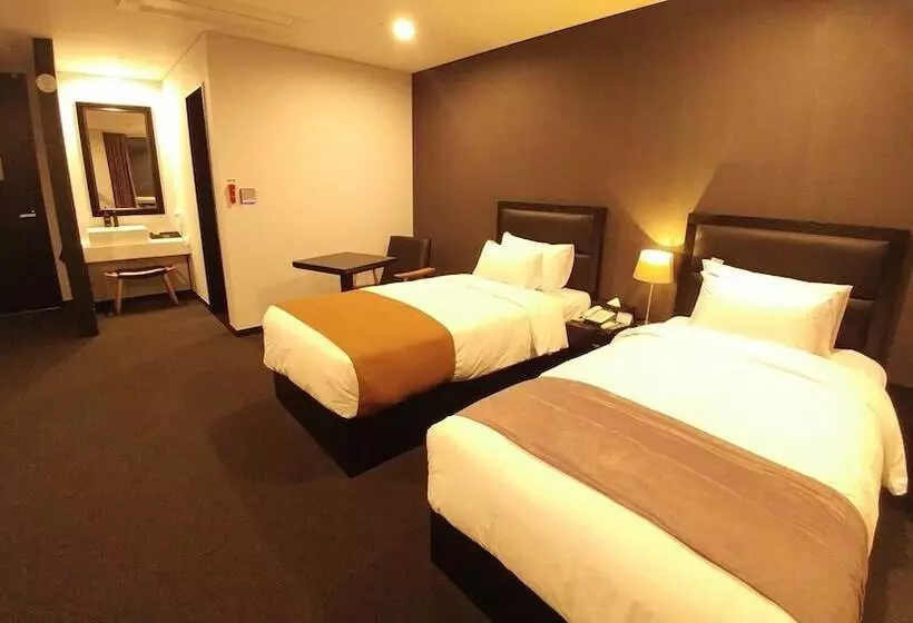 Hotelli Gangneung Tourist