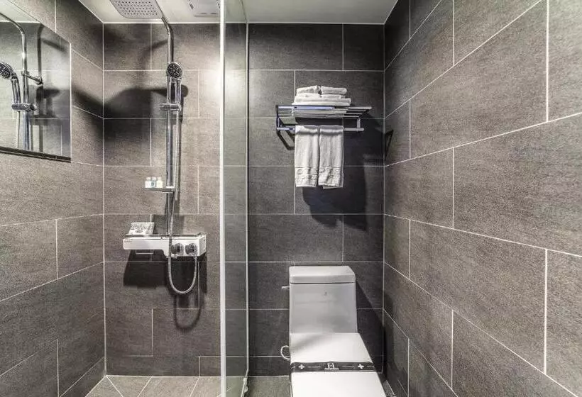 Hotelli Gangneung Tourist